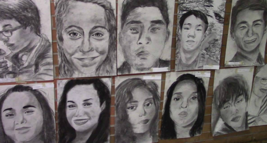 Student Drew Every Member of His High School Class For a Creative ...